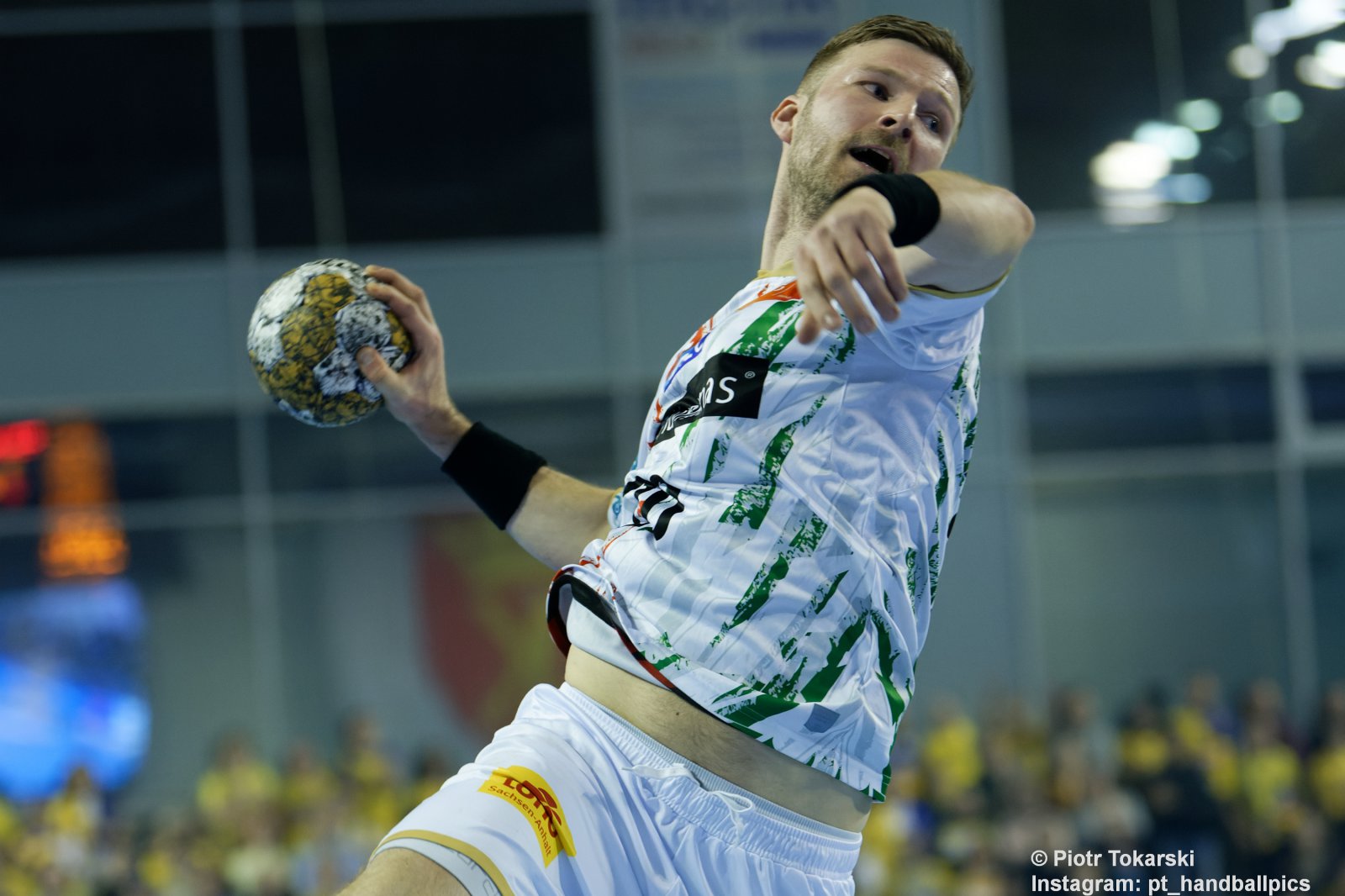 Aalborg pokonuje Veszprem, imponujący występ Magdeburga w EHF Champions League