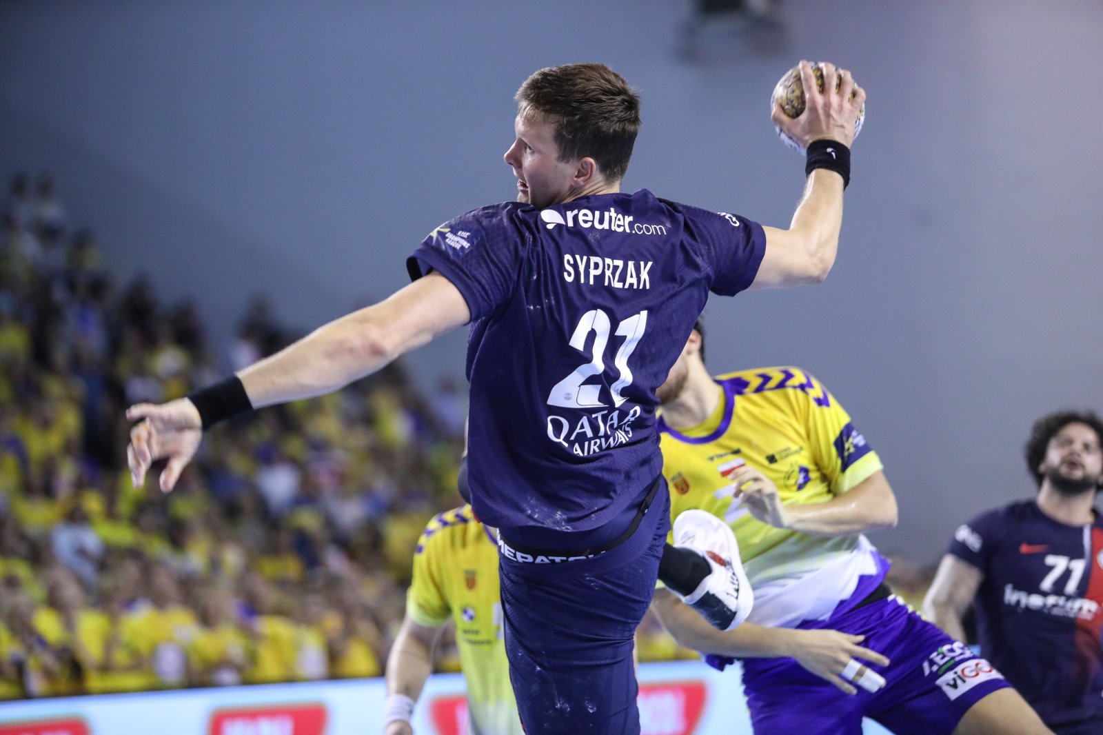 Przed 4. kolejką Ligi Mistrzów: polski pojedynek w Paryżu oraz wymagający wyjazd Industrii Kielce